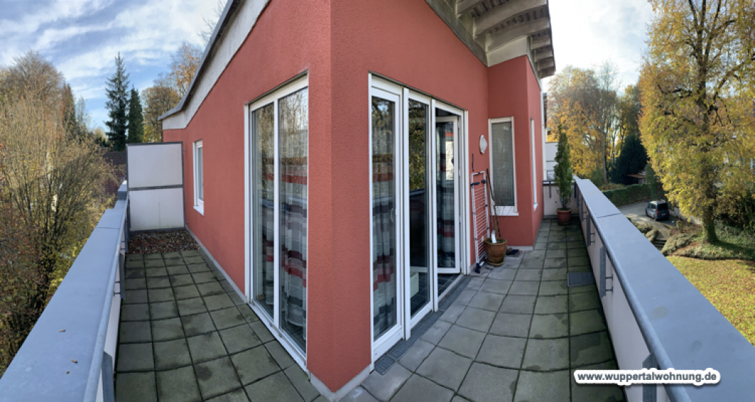 In_der_Krim_Terrasse_kl750400.jpg